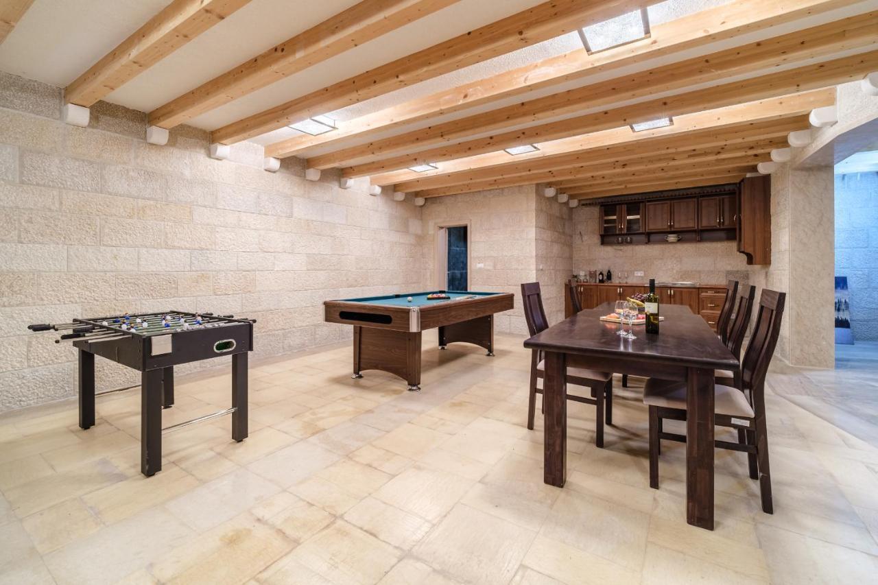 Luxury Stone Villa Nevija 2022 Private Villa Milna  Luaran gambar